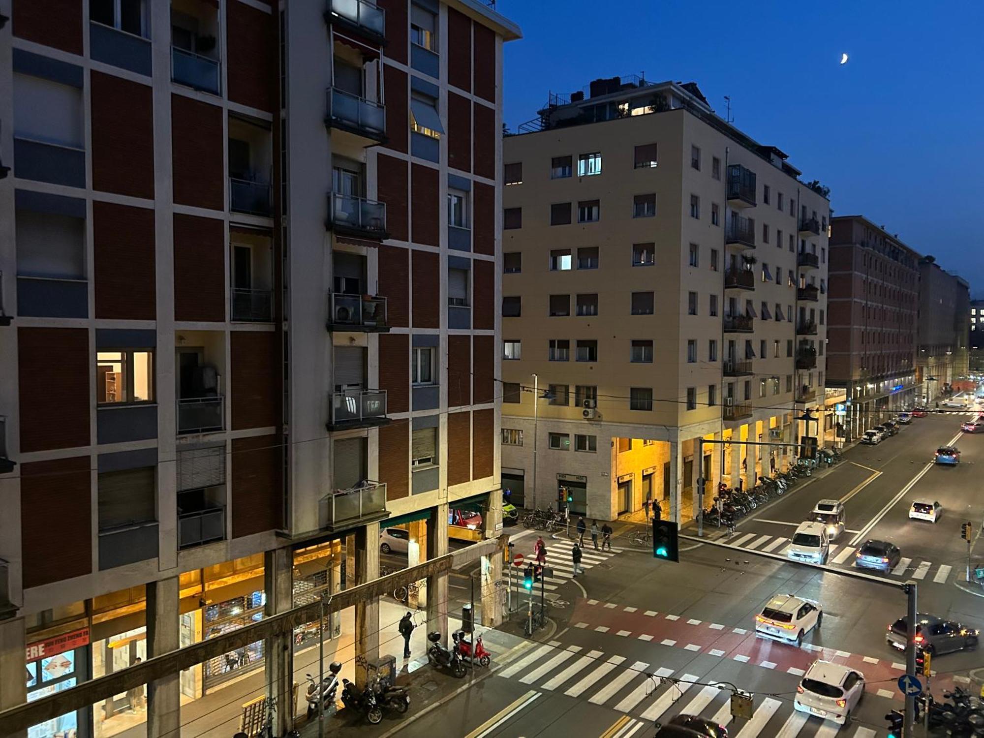 My City Center Home Болонья Экстерьер фото